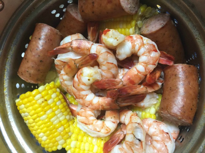 Low Country Shrimp Boil Recipe for the Whole Family