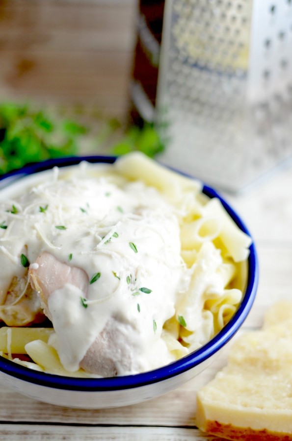 Need something quick and easy for dinner? This dump chicken reicpe is perfect for that! Dinner is saved!