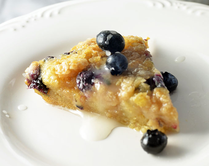 This gluten free blueberry coffee cake is just the ticket for a fun and easy breakfast idea. Even great for Mother's Day brunch!