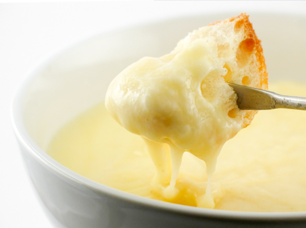 Loving swiss cheese is not a crime! It means you're awesome just like this easy swiss cheese fondue recipe!