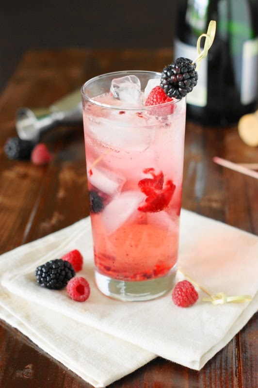 Love summer cocktails? Then make sure to check out these 50+ deliciously easy summer cocktail recipes