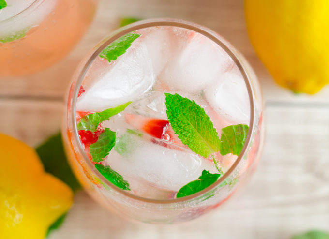 Strawberry Mint Lemonade Recipe