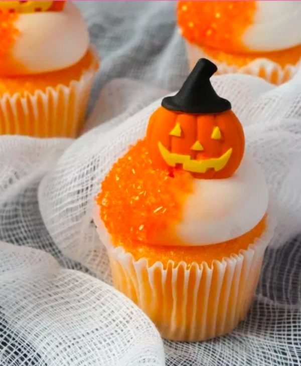 31+ Easy Halloween Cupcakes for Your Ghoulish Sweet Tooth